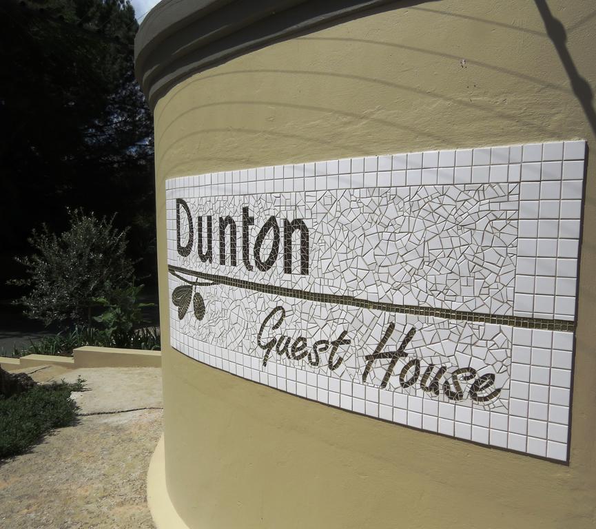 Dunton Guest House ヨハネスブルグ エクステリア 写真